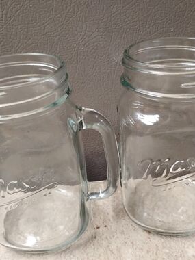 Mason Clear Glass Set Of 2 16 Oz Drinking Jars with Handles - Transparent Set